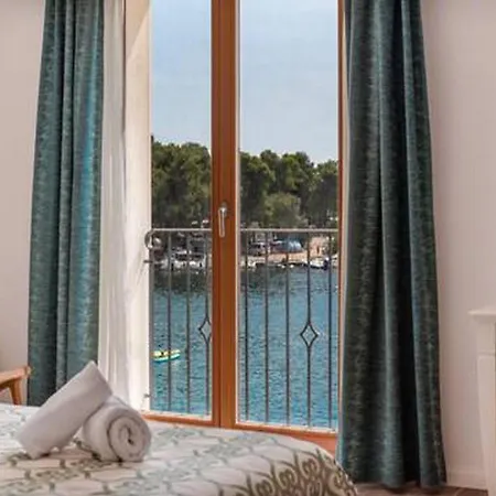 Mamma Mia Luxury Гостевой дом 4*
