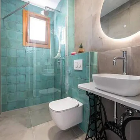 Mamma Mia Luxury Гостьовий будинок Трогір