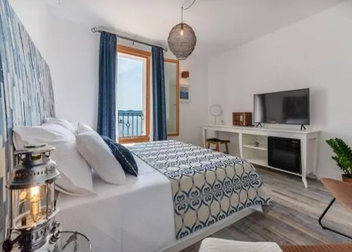 Mamma Mia Luxury 特罗吉尔