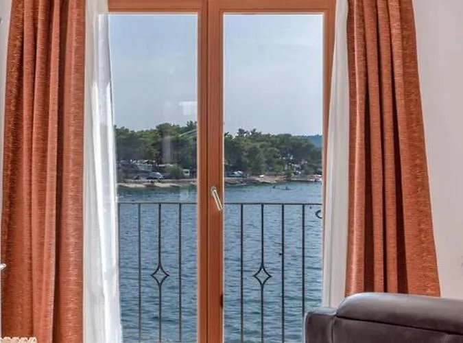 招待所 Mamma Mia Luxury 特罗吉尔